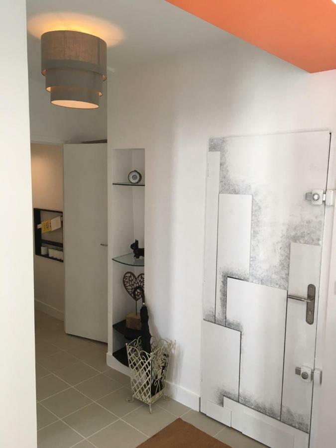 Passage Du Saumon Apartment Montrichard Exterior photo